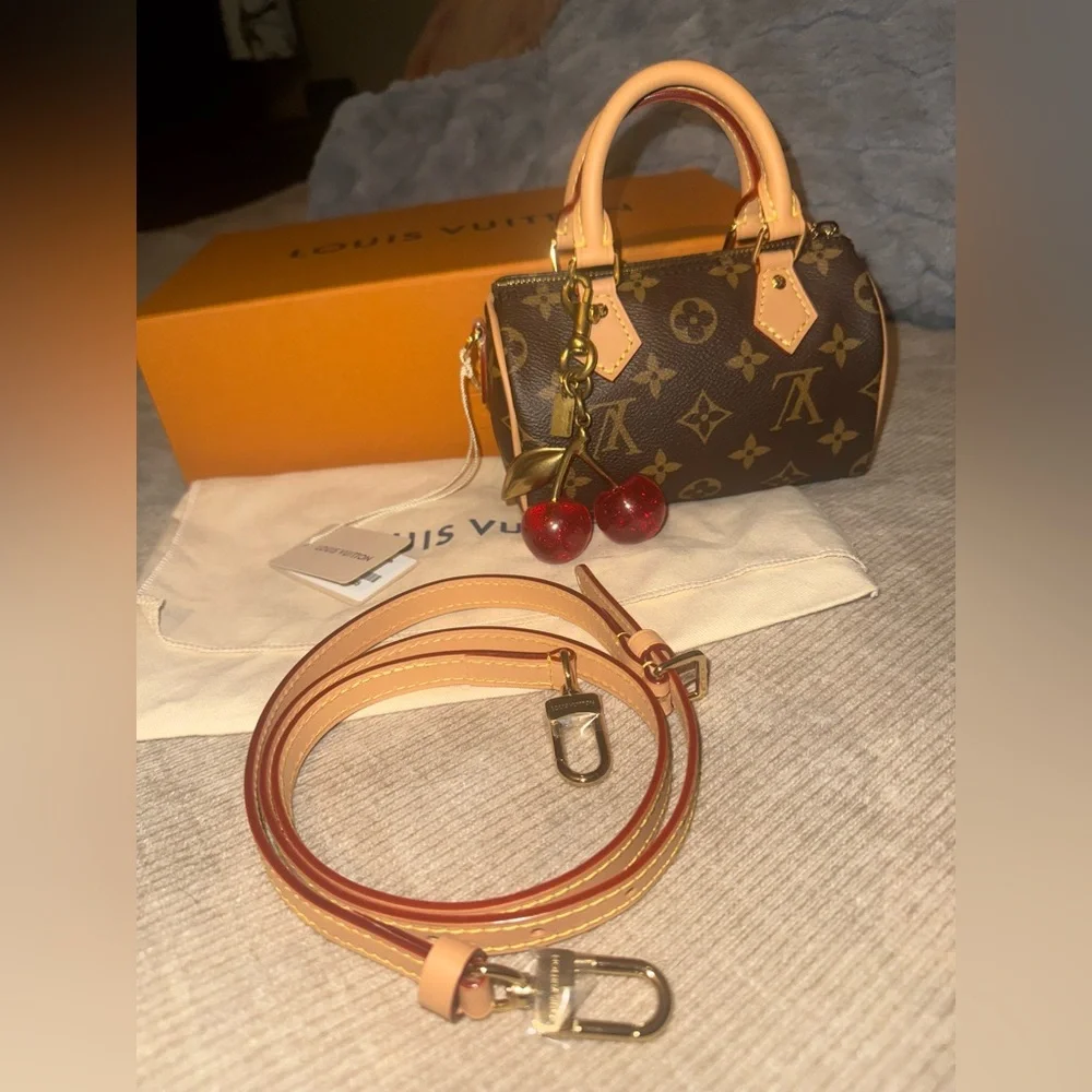 🆕 🔥 Louis Vuitton Nano Speedy - Picture 4 of 9